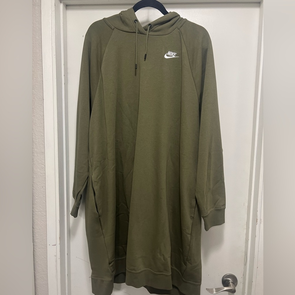 Women’s Nike plus size 3x olive hooded dress NEVER WORN